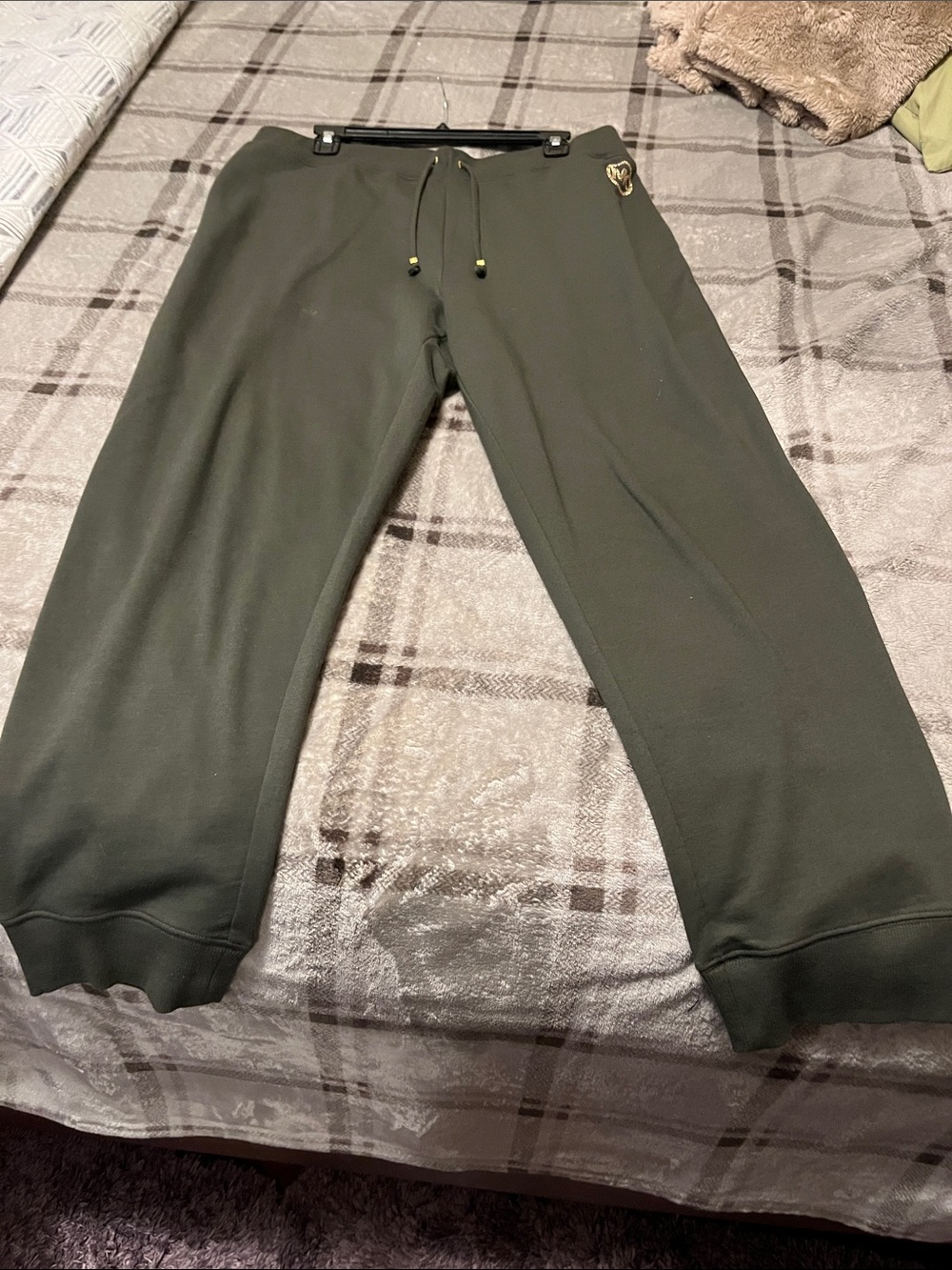 Michael Kors Olive Drawstring Jogger Leggings with Gold Accents size XL - Picture 4 of 5